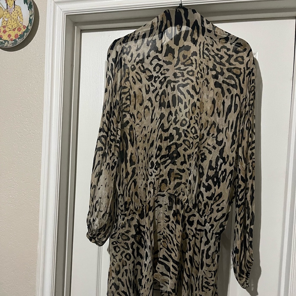 NWT Zara leopard faux wrap top - Picture 3 of 6